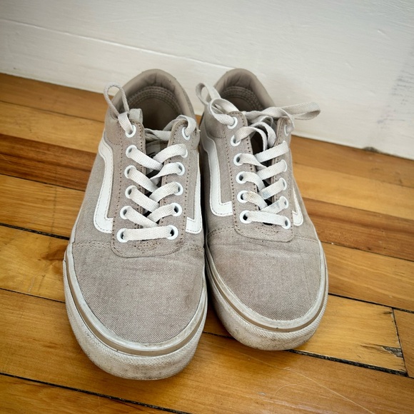 Neutral vans, size 7 - Picture 2 of 3